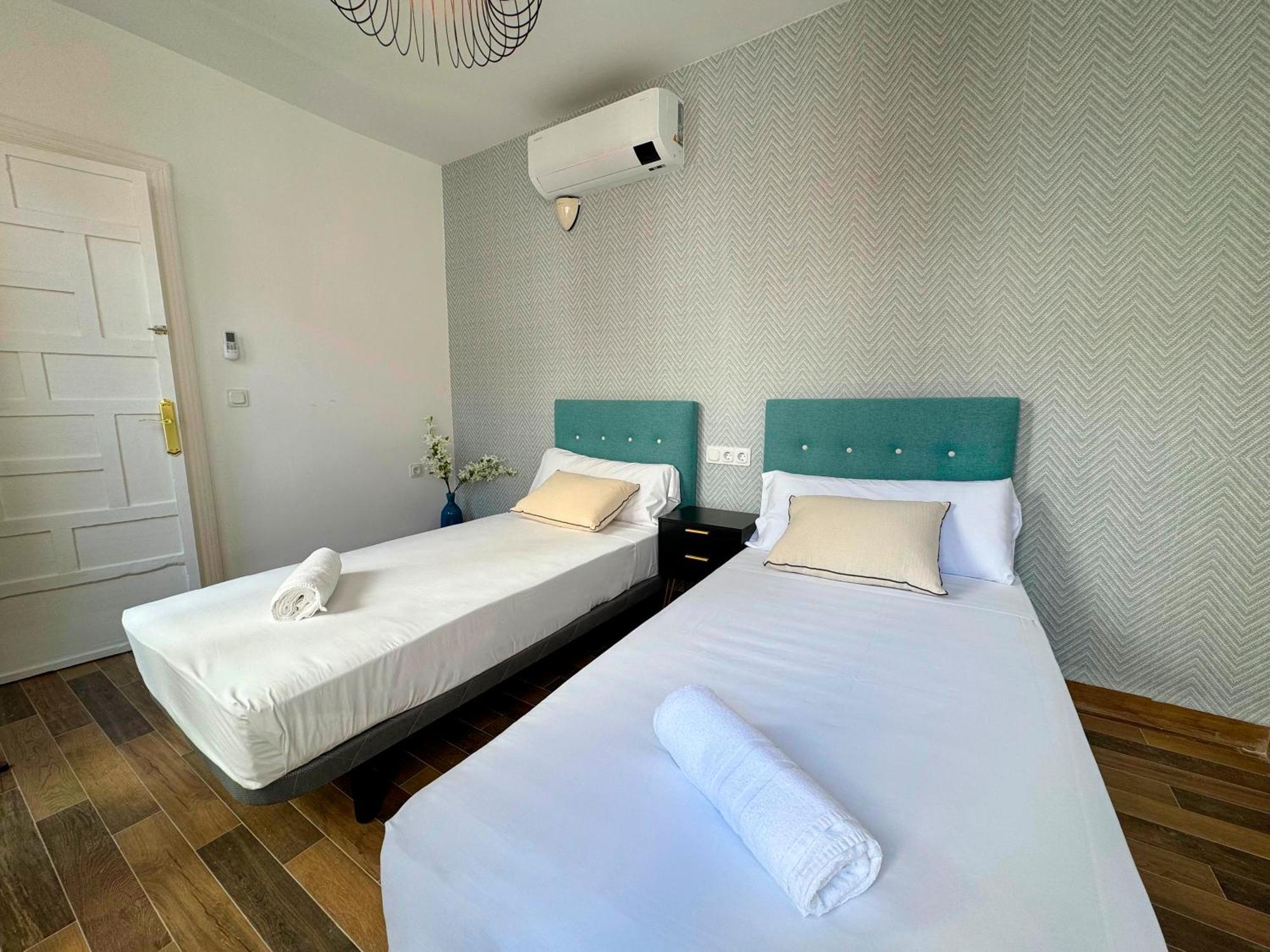 Apartamentos Plaza San Agustin 3000 Granada Ngoại thất bức ảnh